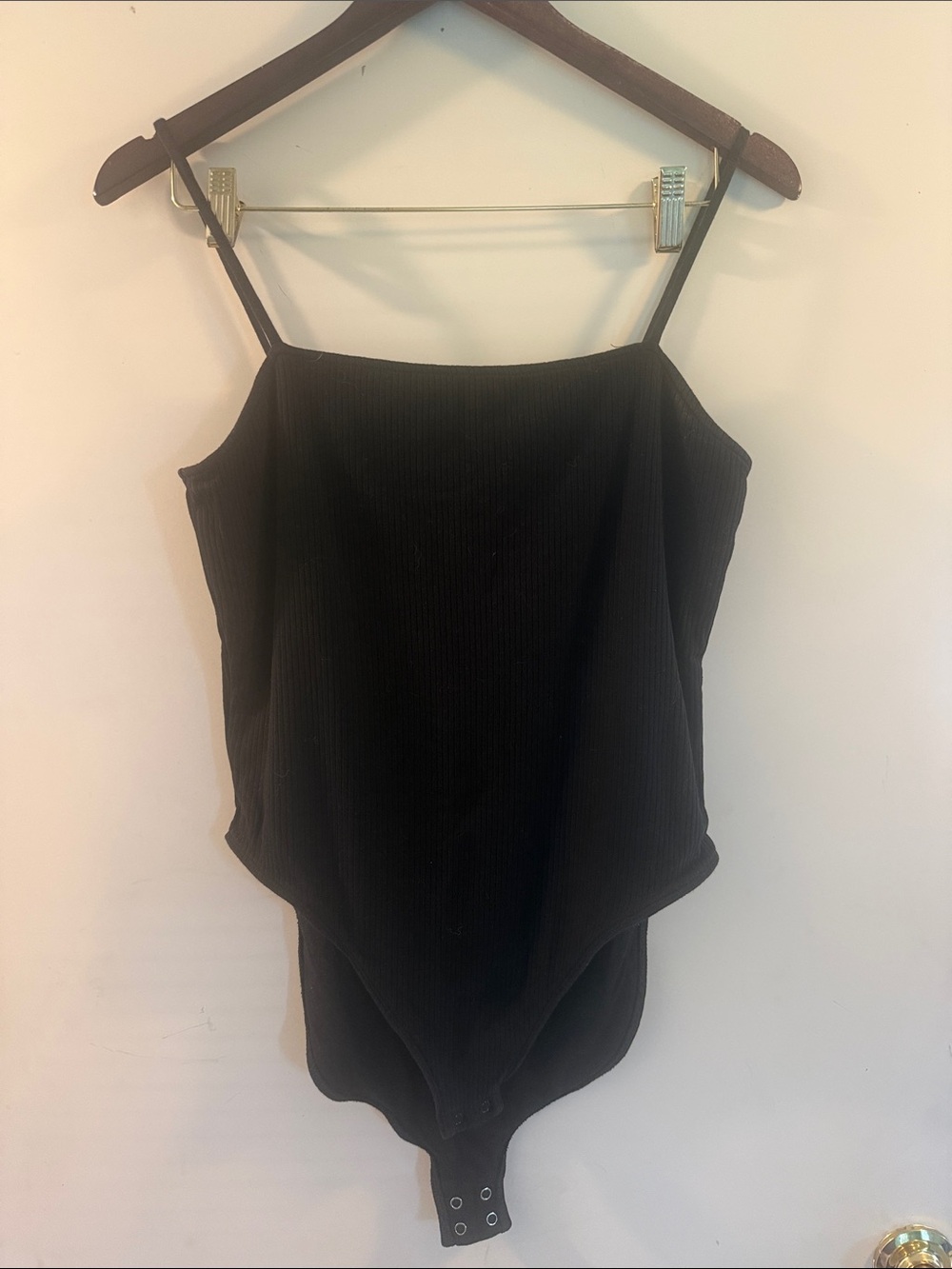 Old Navy Women’s Black Cotton Blend Ribbed Spaghetti-Strap Bodysuit Sz Large EUC